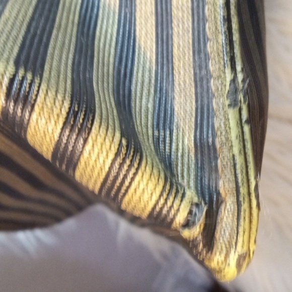 VINTAGE FENDI PENGUIN STRIPED TOTE BAG - Picture 5 of 17
